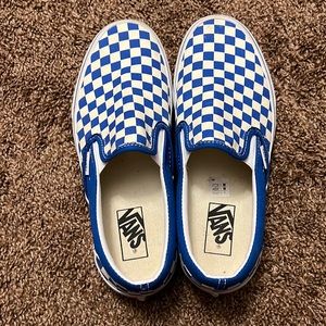 Mens 7.5 Blue checkered vans